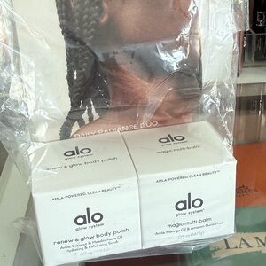 ALO Yoga Glow System Daily Radiance Duo